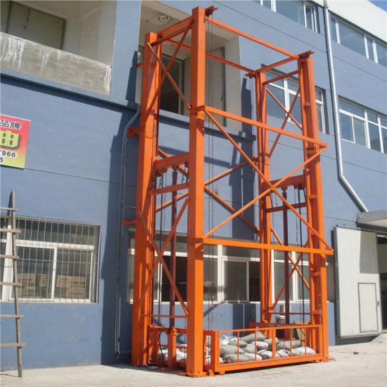 thang nâng hàng tại Bắc Ninh
